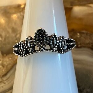 3210 Vintage-Inspired Silver Crown Ring